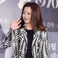 Kim Hee Sun di Premiere Film 'Gangnam 1970'