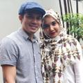 Irwansyah dan Zaskia Sungkar Saat Ditemui di Senopati, Jakarta Selatan