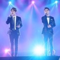 EXO Saat Tampil Nyanyikan Lagu 'Moonlight'