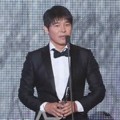 Lim Chang Jung Raih Piala Popular Singer of the Year