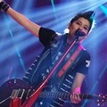 Mita The Virgin di Konser 'Rebel, Love, Rock and Roll'