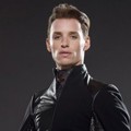 Eddie Redmayne Berperan Sebagai Balem Abrasax