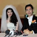 Olivia Pramaisella dan Baron Respati Gelar Jumpa Pers