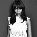 Naomi Campbell di Majalah L'officiel Ukraina Edisi Januari 2015