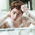 Hong Jong Hyun Saat Mandi Busa