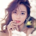 Han Ye Seul di Majalah Elle Korea Edisi Maret 2015