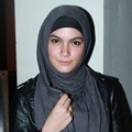 Kia Poetri di Jumpa Pers Film 'Udah Putusin Aja'