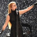 Paloma Faith Tampil Nyanyikan Lagu 'Only Love Can Hurt Like This'
