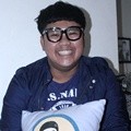 Ricky Cuaca Ditemui di Kediamannya