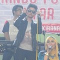 Aliando Saat Tampil di Gor Bekasi, Jawa Barat