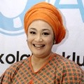 Dewi Hughes di Open House Sekolah Inklusi Montessori Aluna
