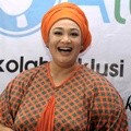 Dewi Hughes di Open House Sekolah Inklusi Montessori Aluna