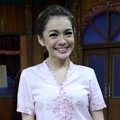 Maya Septha di Press Conference 'Ini Talkshow'