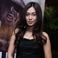 Luthya Sury di Press Screening Film 'Kampung Zombie'