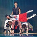 Aksi 2PM Saat Naynyikan Lagu 'Go Crazy'