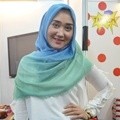 Dian Pelangi dalam Event 'Celebrity Garage Sale'