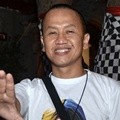 Sandy Pas Band Ditemui Saat Malam Amal 20th Nike Ardilla in Loving Memory