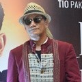 Tio Pakusadewo Hadiri Gala Premier 'Bulan di Atas Kuburan'