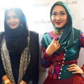 Zaskia Sungkar dan Dian Pelangi di Fashion Nation 2015