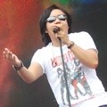 Penampilan Ari Lasso di Konser 'Drugs Free Asia-Africa'