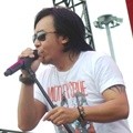 Penampilan Ari Lasso di Konser 'Drugs Free Asia-Africa'