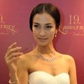 Atiqah Hasiholan Hadiri Peluncuran Produk Frank & Co.