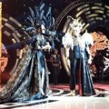 Penampilan Spektakuler Syahrini dan Nassar di SCTV Music Awards 2015
