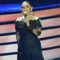 Konser 'Gelas-Gelas Kaca' Nia Daniati