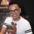 Uya Kuya di Jumpa Pers Panasonic Gobel Awards 2015