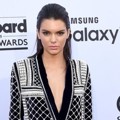 Kendall Jenner di Red Carpet Billboard Music Awards 2015