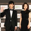 Lee Joon dan Go Ah Sung di Red Carpet Baeksang Arts Awards 2015