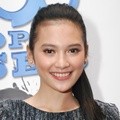 Indah Permatasari di Gala Premier Film '7 Hari Menembus Waktu'