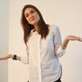 Luna Maya di Pemotretan untuk Katalog Luna Habit