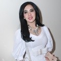 Syahrini Hadiri Fashion Show Archipelago Digelar oleh Pistos