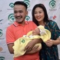 Ruben Onsu dan Sarwendah Dikaruniai Anak Pertama