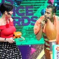 Syahrini dan Raffi Ahmad di Indonesia Kids' Choice Awards 2015