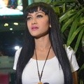 Julia Perez