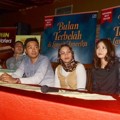 Jumpa Pers Film 'Bulan Terbelah di Langit Amerika'