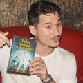 Nino Fernandez di Jumpa Pers Film 'Bulan Terbelah di Langit Amerika'