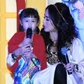 Ussy Sulistiawaty di Acara Jakarta with Love Buka Puasa Bersama Anak Yatim