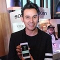 Vicky Nitinegoro Hadiri Launching Sony Xperia