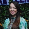 Reisa Kartikasari Hadiri Perayaan Ulang Tahun Elvira Devinamira ke-22