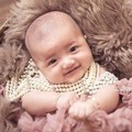 Imutnya Arsy Saat Difoto