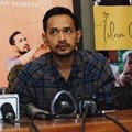 Oka Antara di Press Conference Film 'Mencari Hilal'