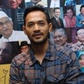 Oka Antara di Press Conference Film 'Mencari Hilal'