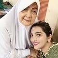 Ashanty Bersama Ibunda Tercinta