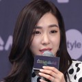 Tiffany Saat Menjawab Pertanyaan Para Wartawan