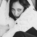 Gaya Krystal f(x) di Majalah W Korea Edisi Agustus 2015