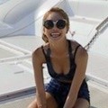 NS Yoon Ji Photoshoot untuk Single 'Honey Summer'