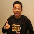 Muhadkly Acho di Premier Film 'Catatan Akhir Kuliah'